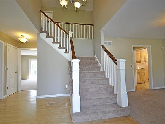 5th image of 51974 Lake Knoll Ct