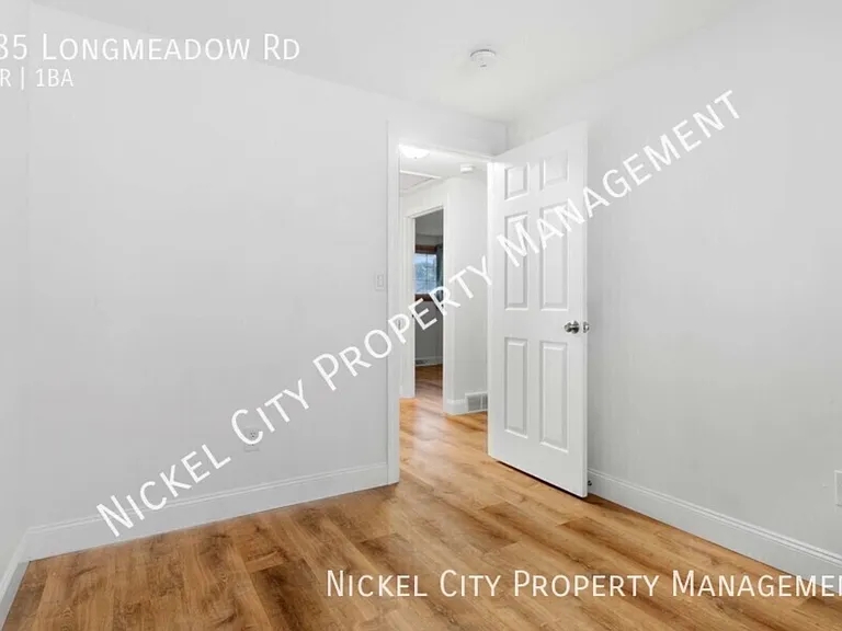 365 Longmeadow Rd — Photo 15