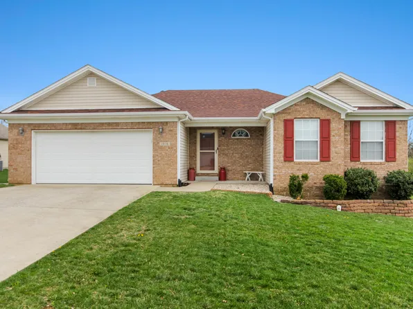 1036 Alexandria Dr, Lawrenceburg, KY 40342