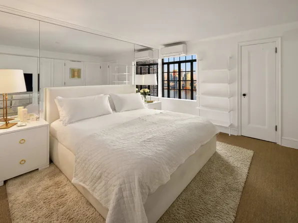 5 Tudor City Place image 8 of 9