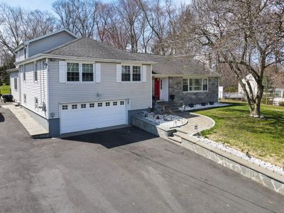 2107 North Benson Road, Fairfield, CT, 06824