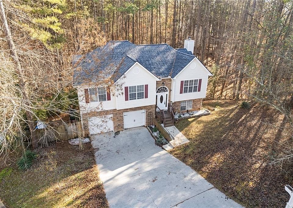 1st image of 402 Eileen Cir