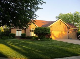 6129 Brandywine Dr, Johnston, IA 50131
