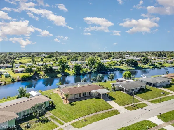 2368 Starlite Ln, Pt Charlotte, FL 33952