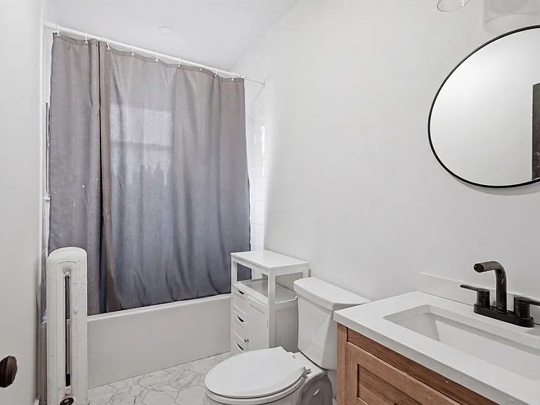48 Spruce St #1 — Photo 16