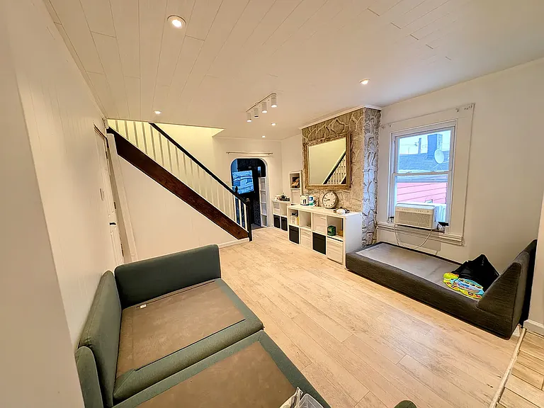 69 Congress St #2 — Photo 10