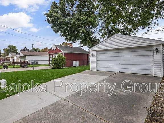 4th image of 1163 17th St