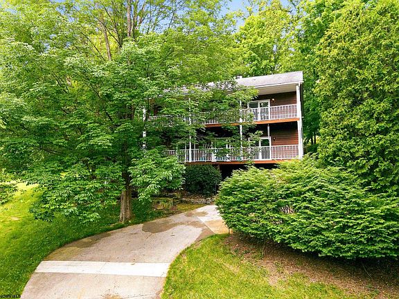 3rd image of 3607 Monarch Ct