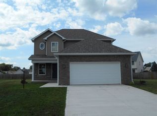 7992 Tina Marie Ct, Terre Haute, IN 47805