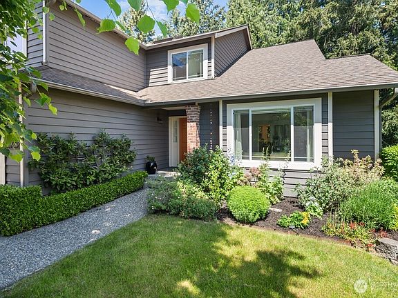 2nd image of 15732 111th Avenue NE