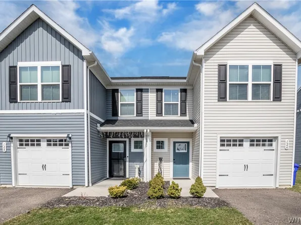 126 South Dr, West Seneca, NY 14218