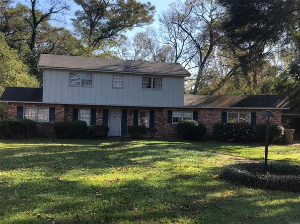 120 Russell Dr, Valley Grande, AL 36701