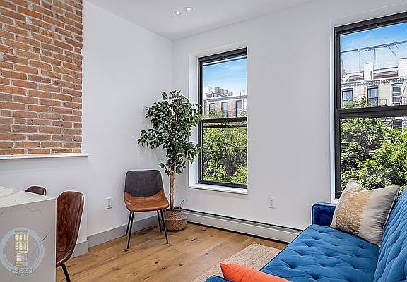 2nd image of 1407 Dean St #4