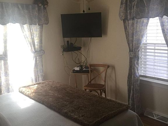 4th image of 3604 Lenwood Dr