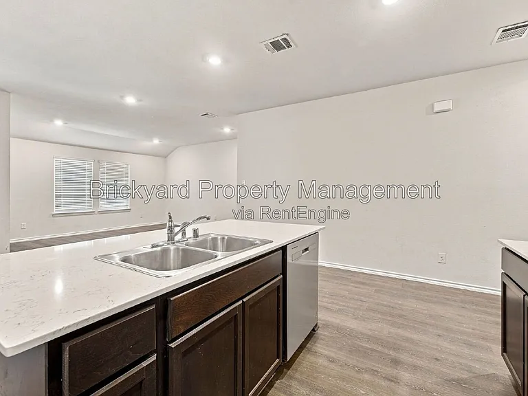 601 Banner Ave — Photo 15