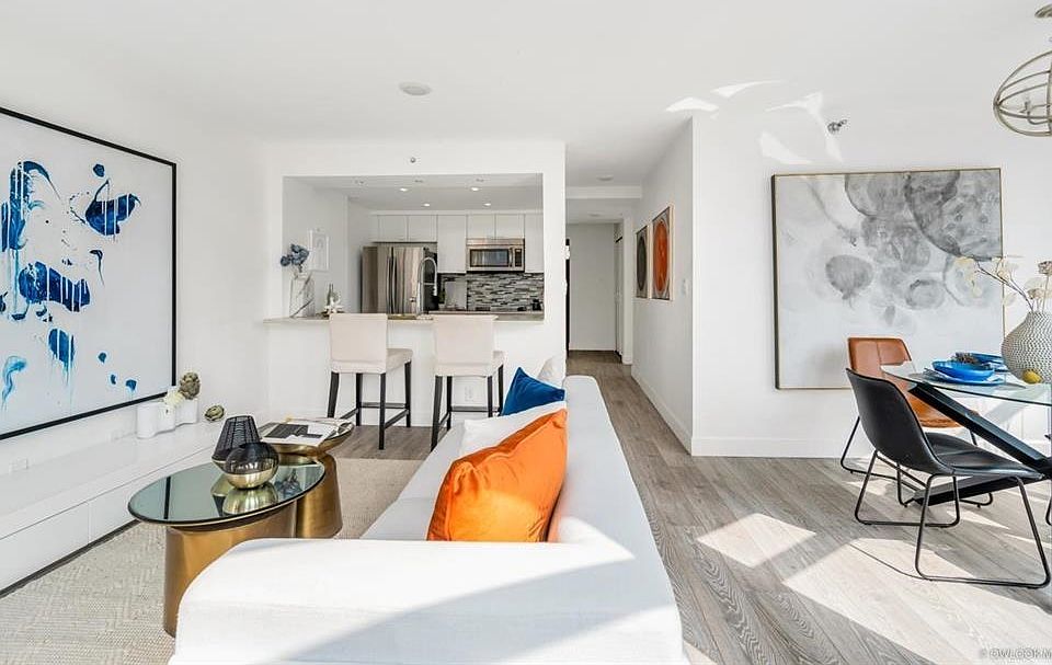 1st image of 1200 Alberni St #902