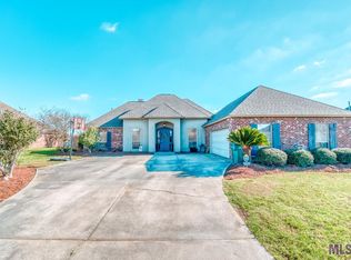 36340 Stanton Hall Ave, Denham Springs, LA 70706