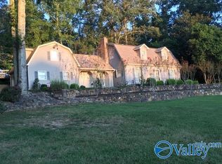 68 Ramblewood Private Dr, Hartselle, AL 35640