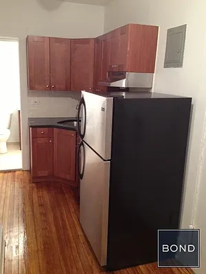 Rented by Bond New York | media 7