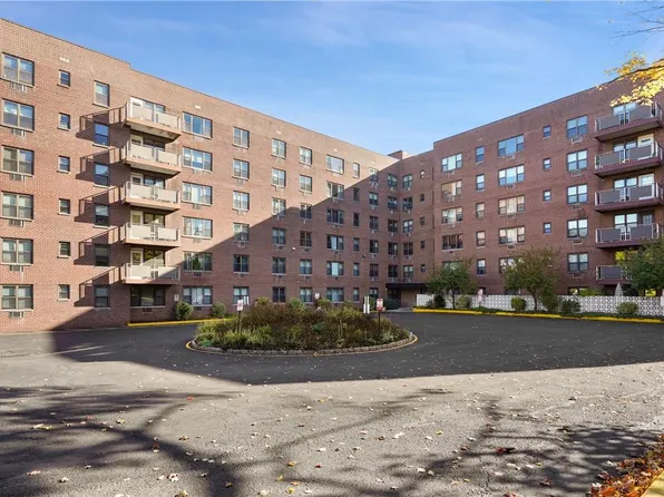 77 Carpenter Avenue #1M, Mount Kisco, NY 10549