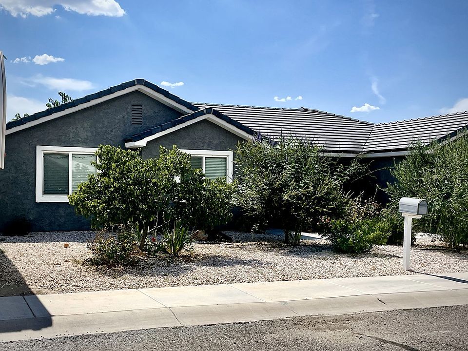 1st image of 1672 N Eloisa Ln