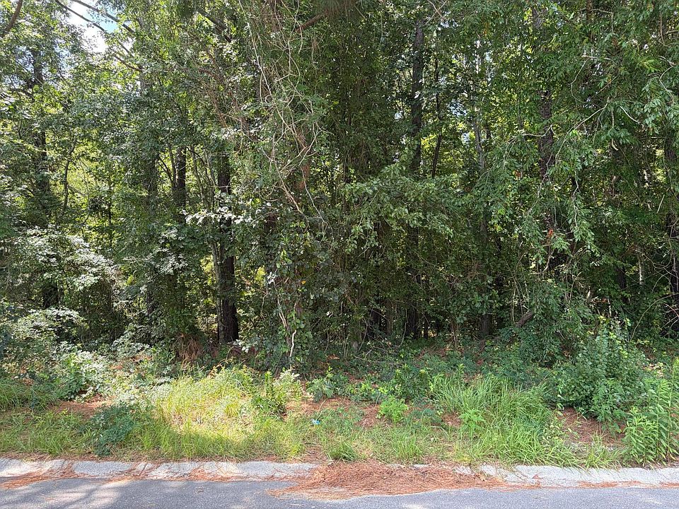 1st image of 310 E Poplar Branch Dr