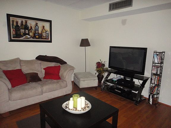 Living area - 1st Level