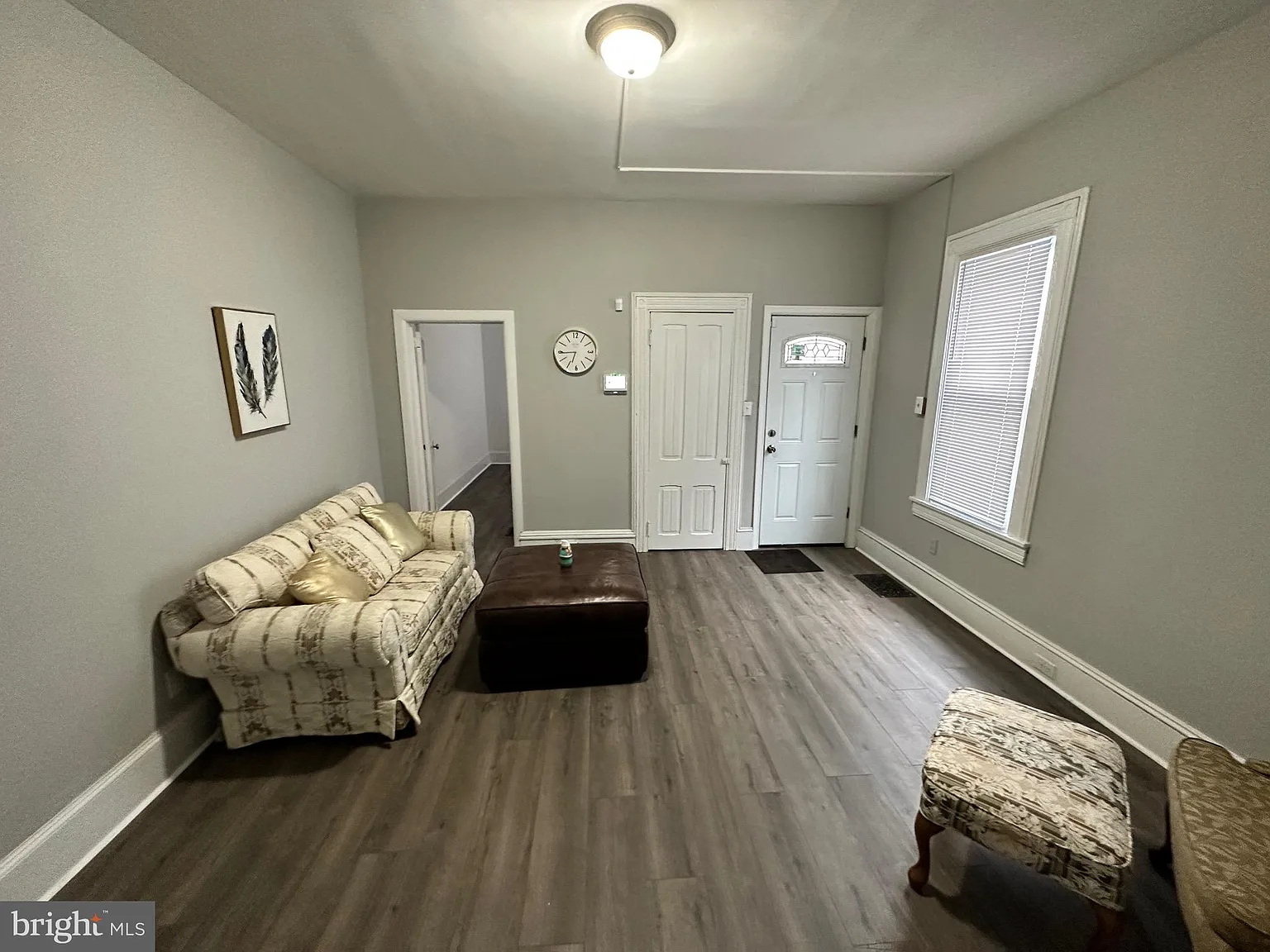 3 bed, 1200 sqft, $2,075 — Photo 4