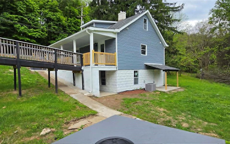1st image of 132 Cherry Tree Rd