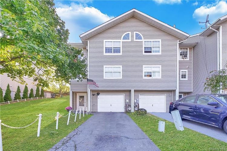 1st image of 45 Brookside Dr W