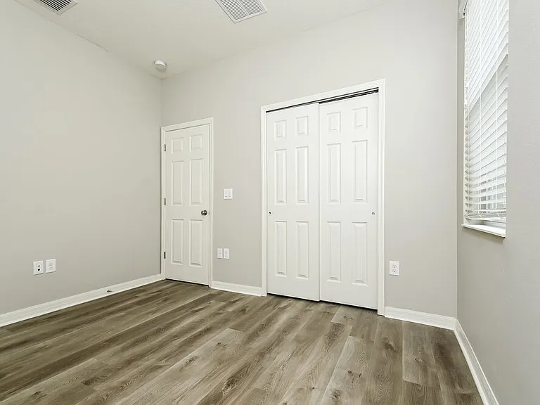 8204 Belle Grove Ct — Photo 14