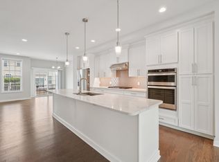 2845 Hardwick Rd, Ann Arbor, MI 48105