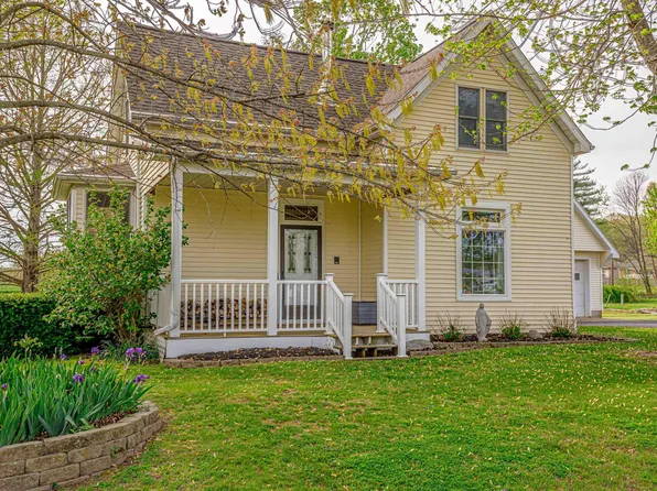 11550 Petersburg Rd, Evansville, IN 47725