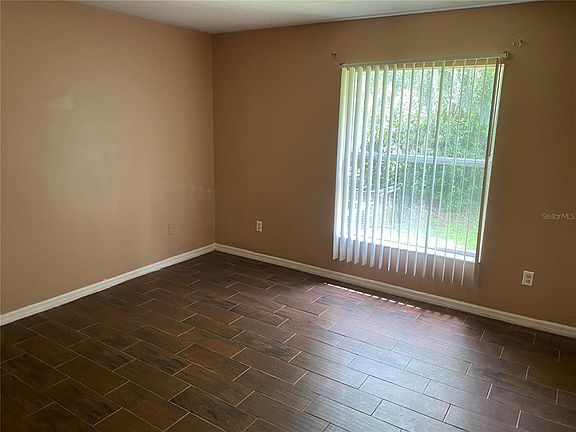 5th image of 14652 Douglas Dr