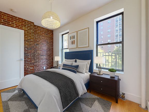 2nd image of 590 Amsterdam Ave #7