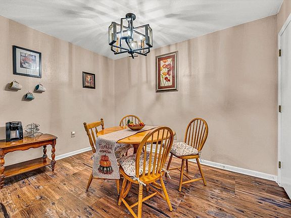 4th image of 3516 Timberline Trl