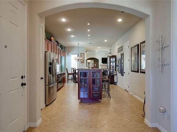 5th image of 248 Carrington Ln