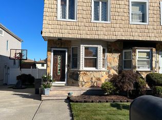 38 Shale St, Staten Island, NY 10314