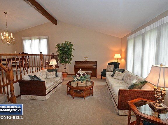 3rd image of 17406 Queen Ann Ln