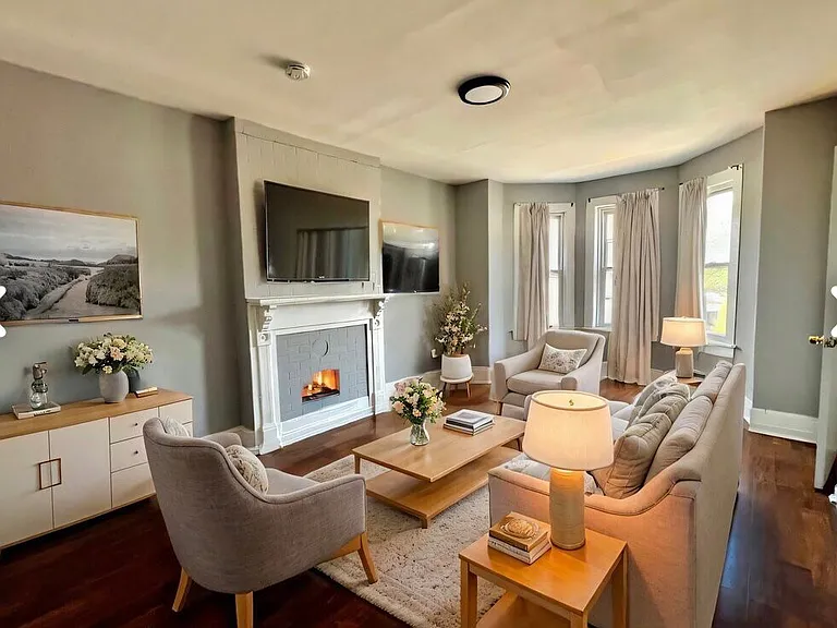 28 Monument St #3 — Photo 6