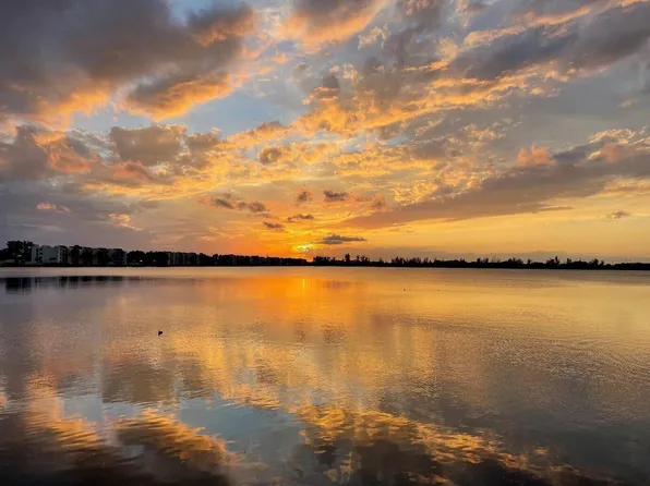 110 Lake Emerald Drive #102, Oakland Park, FL 33309