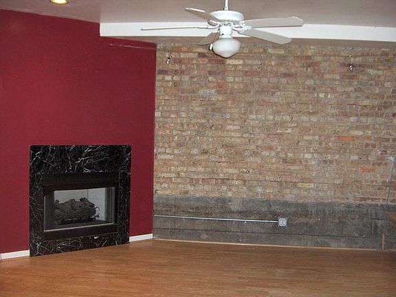 5th image of 1649 W Greenleaf Ave #1BE