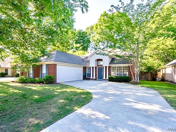 3rd image of 800 Autumn Ridge Rd