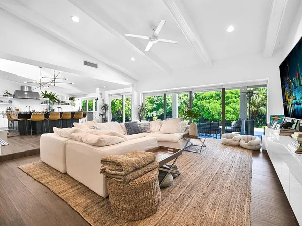 7761 SW 170th St, Palmetto Bay, FL 33157