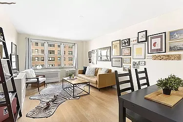 160 East 27th Street, #8A