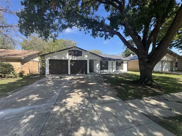 6645 Starnes Rd, Watauga, TX 76148