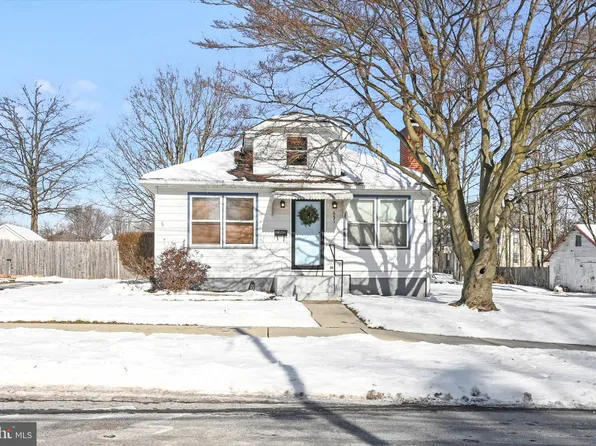 651 Broad St, Oxford, PA 19363