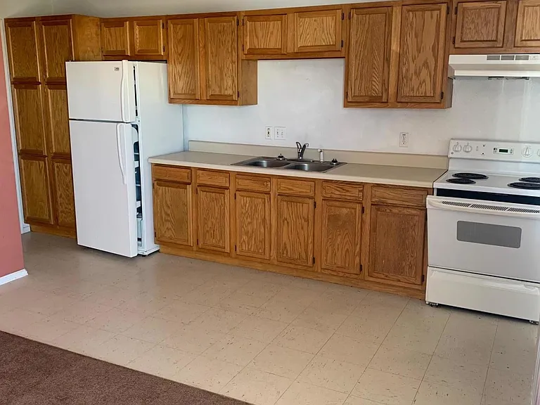 4015 N Montezuma Dr #D — Photo 2
