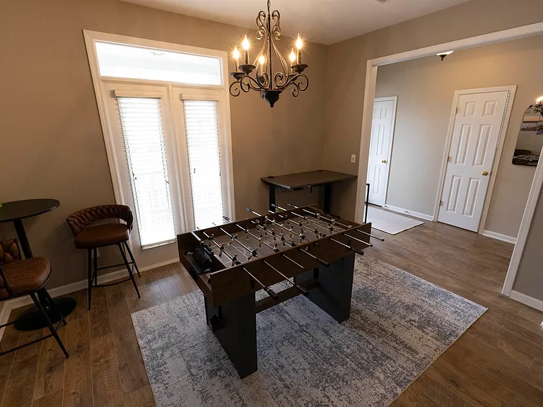 1226 Isle Bay Dr — Photo 11