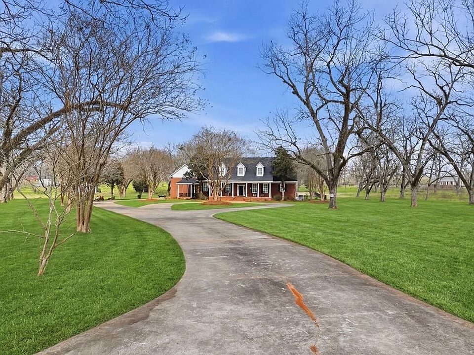 1st image of 107 Millstone Ct